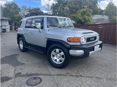 Used 2007 Toyota FJ Cruiser 2WD