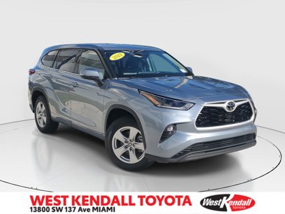 Used 2021 Toyota Highlander LE