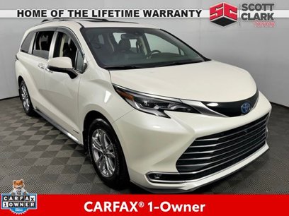 Used 2021 Toyota Sienna Platinum