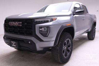 New 2025 GMC Canyon Elevation w/ Convenience Package