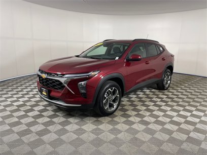 New 2025 Chevrolet Trax LT w/ Driver Confidence Package