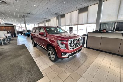 New 2025 GMC Yukon XL Denali w/ Denali Reserve Package