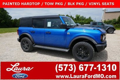 New 2025 Ford Bronco Big Bend w/ Black Appearance Package