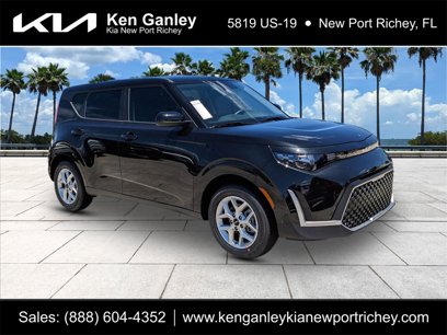 New 2025 Kia Soul LX