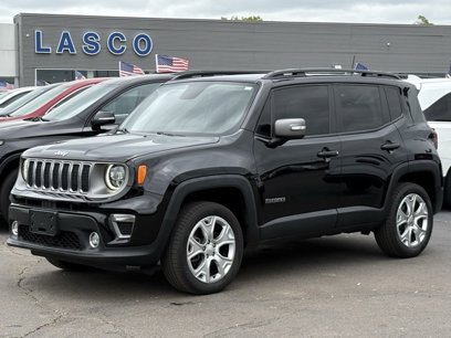 Used 2019 Jeep Renegade Limited w/ UConnect 8.4 Nav Group