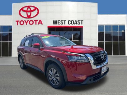 Used 2024 Nissan Pathfinder SV