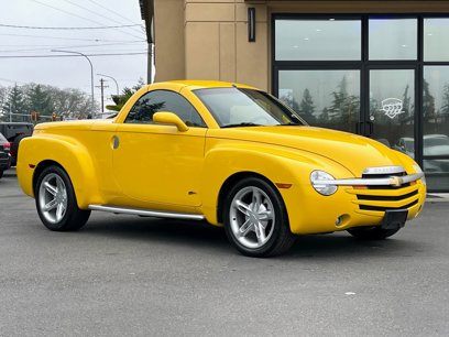 Used 2004 Chevrolet SSR w/ Preferred Equipment Group