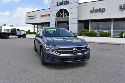 Used 2024 Volkswagen Jetta SE