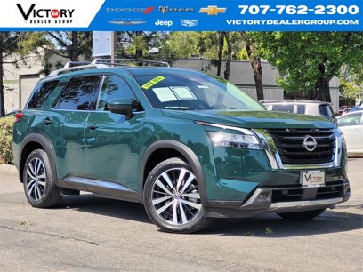 Used 2023 Nissan Pathfinder Platinum w/ Lighting Package (N92)