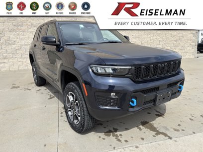 Used 2024 Jeep Grand Cherokee Trailhawk