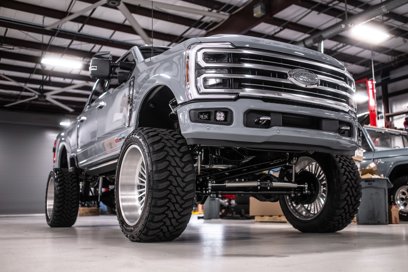 New 2024 Ford F250 Limited w/ FX4 Off-Road Package