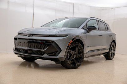 Used 2025 Chevrolet Equinox EV RS