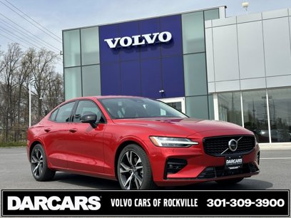 New 2024 Volvo S60 B5 Plus w/ Climate Package