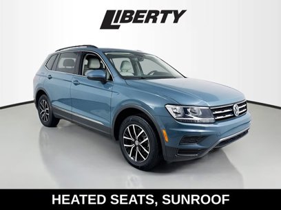 Used 2021 Volkswagen Tiguan SE w/ Panoramic Sunroof Package
