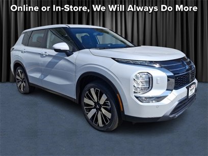 New 2025 Mitsubishi Outlander SE