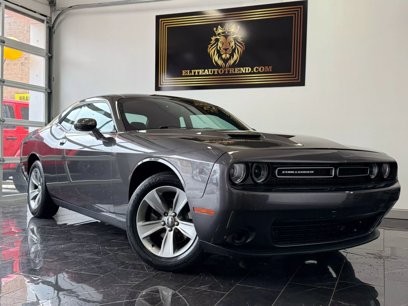 Used 2020 Dodge Challenger SXT