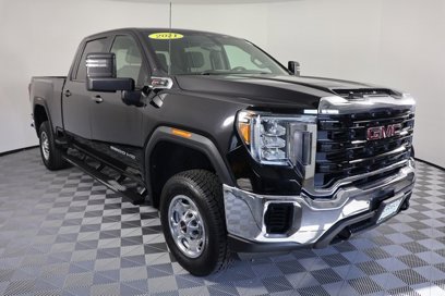 Used 2021 GMC Sierra 2500 4x4 Crew Cab w/ Convenience Package