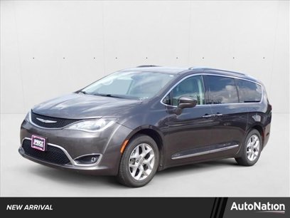 Used 2017 Chrysler Pacifica Touring-L Plus