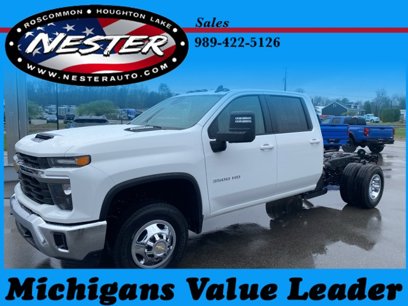 New 2025 Chevrolet Silverado 3500 LT w/ Convenience Package