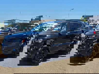 Used 2019 Jeep Grand Cherokee Limited w/ Trailer Tow Group IV