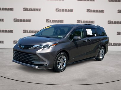 Used 2021 Toyota Sienna Limited