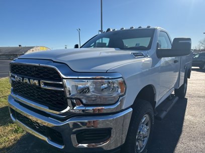 New 2024 RAM 2500 Tradesman w/ Chrome Appearance Group