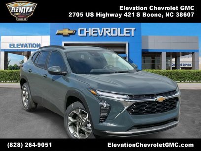 New 2025 Chevrolet Trax LT w/ Driver Confidence Package