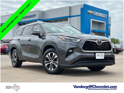 Used 2021 Toyota Highlander XLE