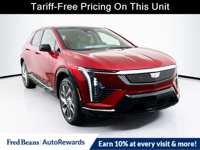 New 2025 Cadillac Optiq Luxury 1