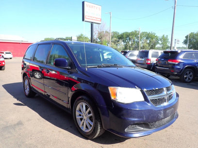 Used 2013 Dodge Grand Caravan SXT w/ UConnect Hands-Free Group