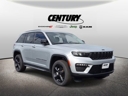 Used 2024 Jeep Grand Cherokee Limited w/ Black Appearance Package