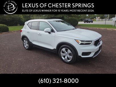 Used 2020 Volvo XC40 T5 Momentum
