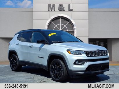 Certified 2024 Jeep Compass Latitude w/ Convenience Group