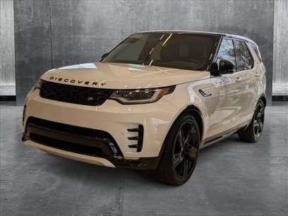 New 2025 Land Rover Discovery Dynamic SE