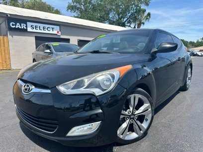 Used 2013 Hyundai Veloster w/ Style Pkg