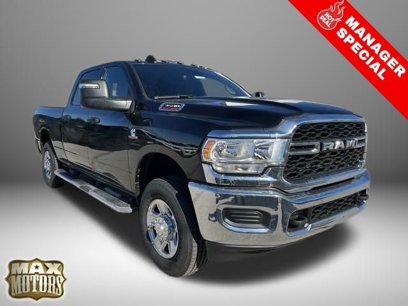 New 2024 RAM 3500 Tradesman w/ Chrome Appearance Group