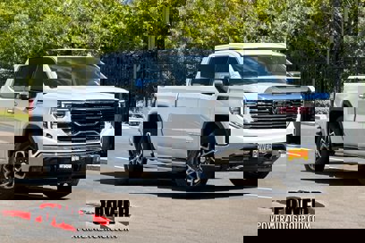 New 2025 GMC Sierra 1500 SLT w/ SLT Premium Package
