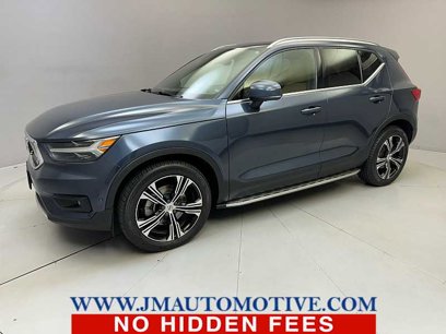 Used 2022 Volvo XC40 T5 Inscription w/ Advanced Package