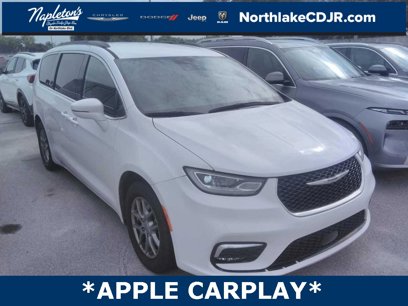 Used 2022 Chrysler Pacifica Touring