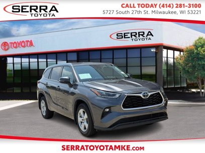 Used 2021 Toyota Highlander LE