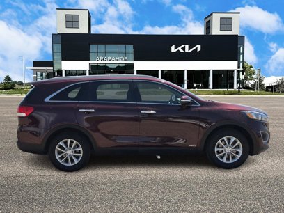 Used 2017 Kia Sorento LX w/ LX Convenience Package