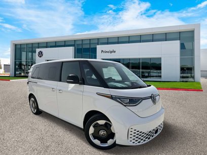 New 2025 Volkswagen ID. Buzz Pro S