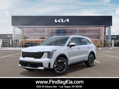 New 2025 Kia Sorento S
