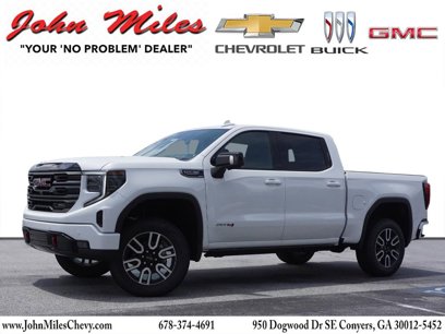 New 2025 GMC Sierra 1500 AT4 w/ AT4 Premium Package