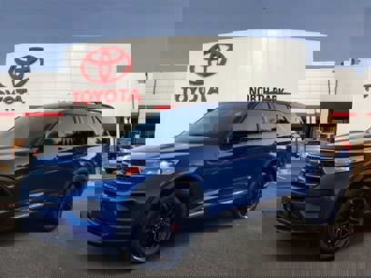 Used 2022 Ford Explorer XLT