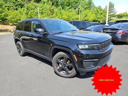 Used 2023 Jeep Grand Cherokee Altitude