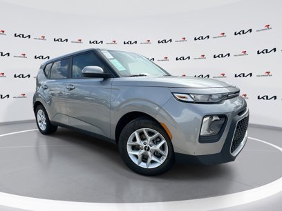 Certified 2022 Kia Soul LX w/ Technology Package