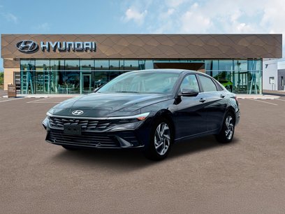 New 2025 Hyundai Elantra Limited