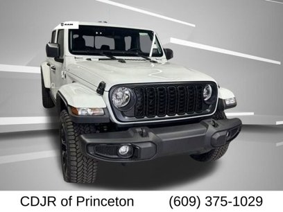 New 2025 Jeep Gladiator Sport