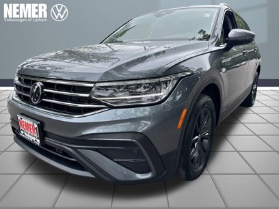 Certified 2023 Volkswagen Tiguan SE w/ Panoramic Sunroof Package